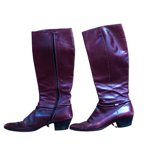 Ferragamo boots, size 7.5 AA. Burgundy Salvatore Ferragamo knee-high boots. - Picture 1 of 6